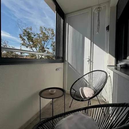 Apartment Ruzica *